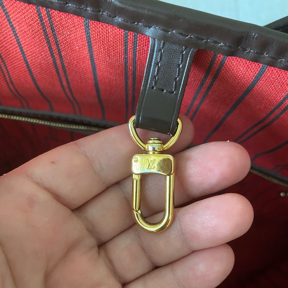 Louis Vuitton Damier Ebene Neverfull MM - Picture 13 of 17